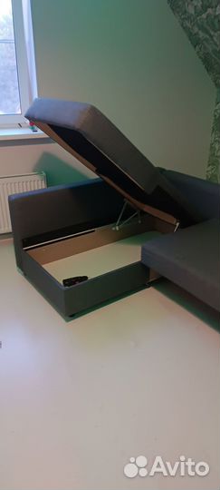 Угловой диван