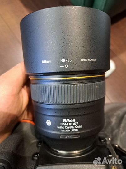 Объективы Nikon 24-70mm f/2.8 и 85mm f/1.4g