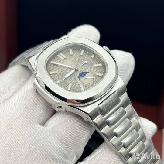 Часы patek philippe nautilus