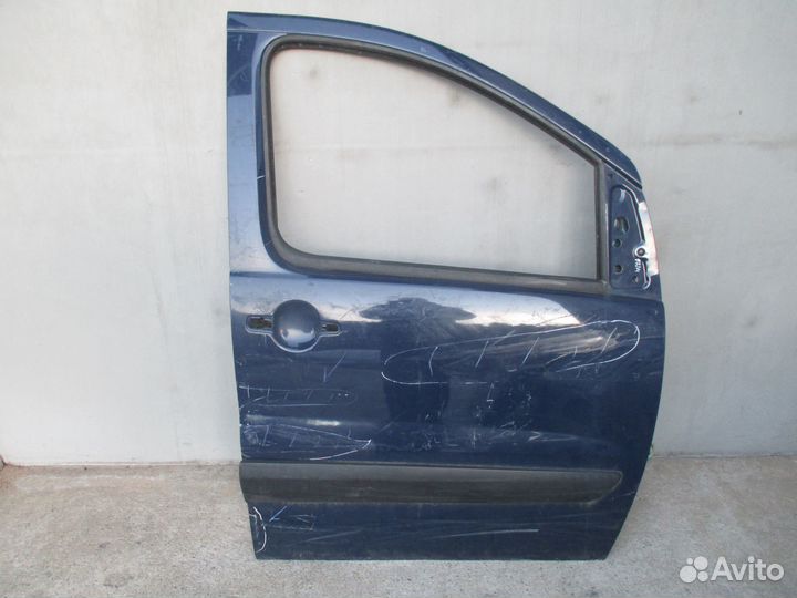 Дверь передняя правая Peugeot Expert 2