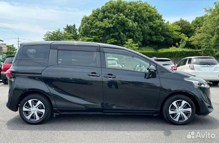 Toyota Sienta 1.5 CVT, 2019, 48 000 км