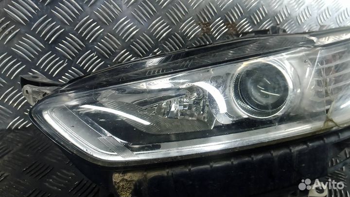 Фара левая Ford Mondeo 5 2015