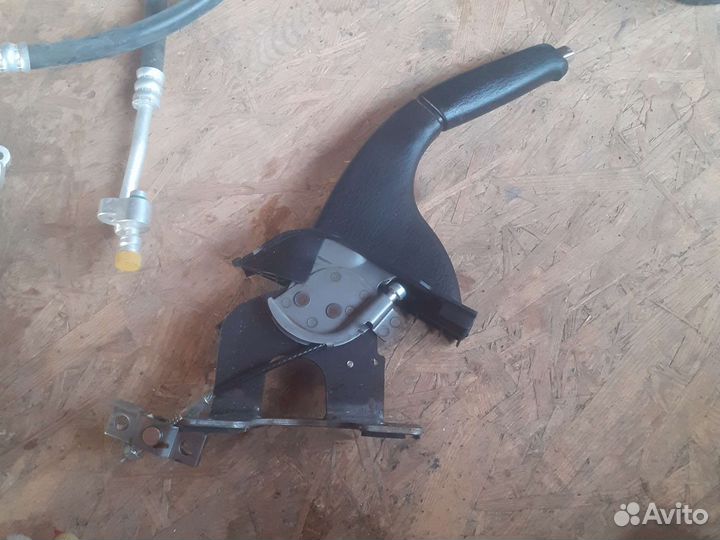 Рычаг ручника Hyundai Sonata хром новый