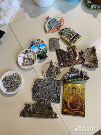 Магниты на холодильник из разных стран