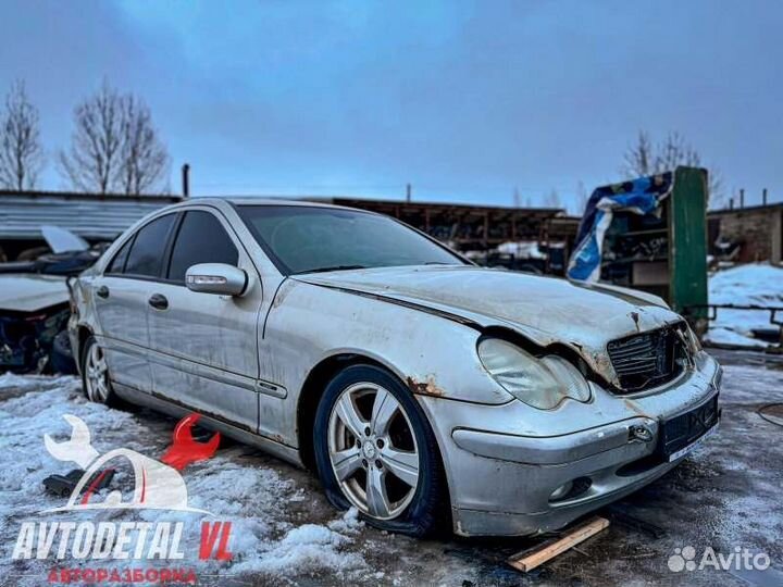 Авто на разбор Mercedes-Benz C180 седан 2000-2008