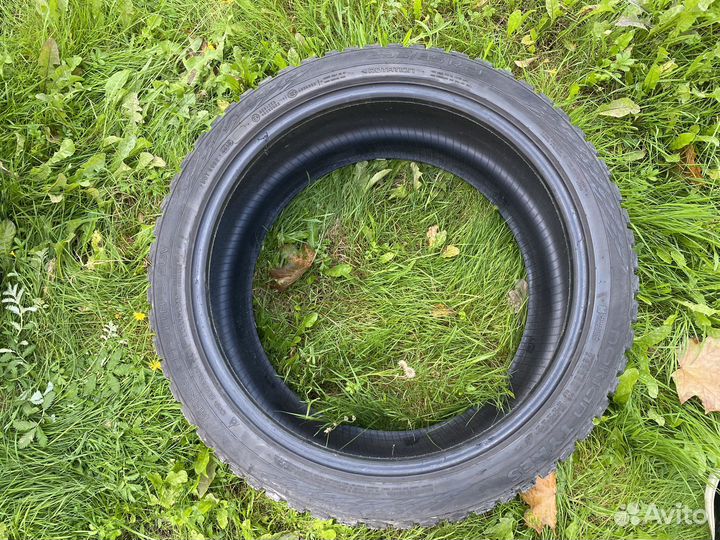 Nokian Tyres Hakkapeliitta 9 SUV 295/35 R21 107T