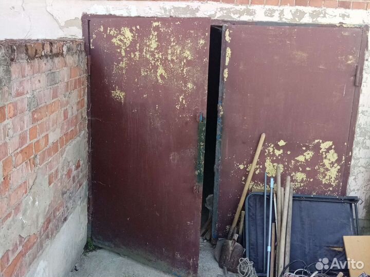 Ворота гаражные металлические бу
