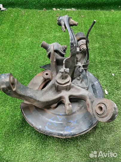 Ступица задняя левая Honda Accord CF4