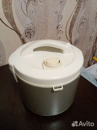 Мультиварка redmond