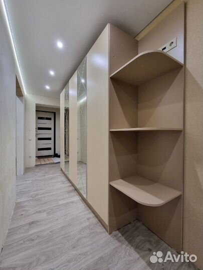 Шкаф навесной