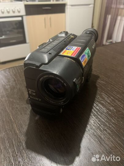 Видео камера sony CCD-TR425E, CCD-TR412E