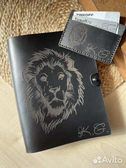 Подарочные наборы из натуральной кожи