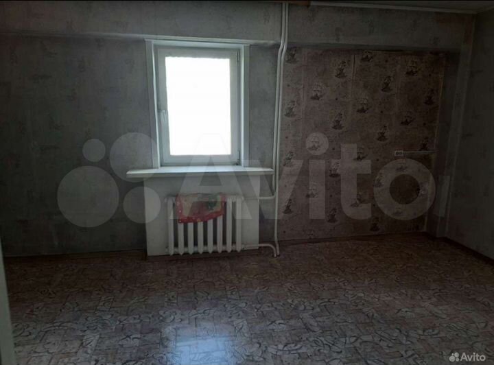 2-к. квартира, 77 м², 2/5 эт.