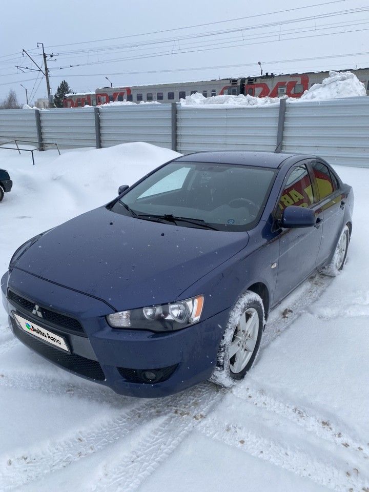 Mitsubishi Lancer: фото владельца