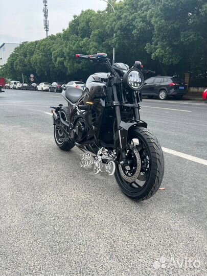 Электро мотоцикл Ducati Diavel