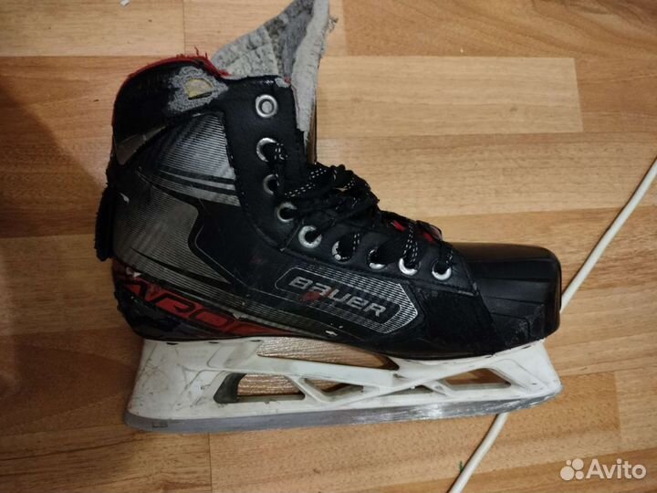 Вратарские коньки bauer