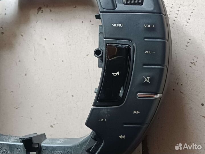 Блок кнопок в руль Citroen c5