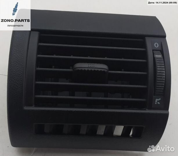 Дефлектор обдува салона 5Z0819703 на Volkswagen Fox
