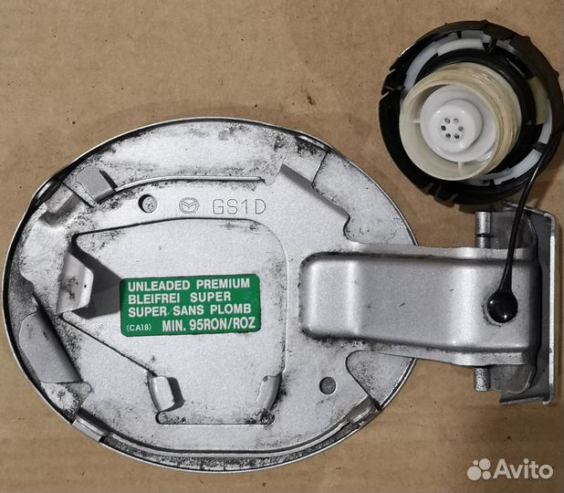 Лючок бензобака Mazda 6 (GH) 2007-2013 оригинал