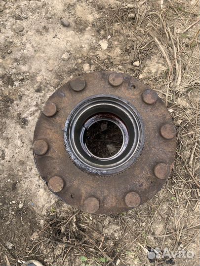 Ступица передняя 1626994 volvo, FH 12