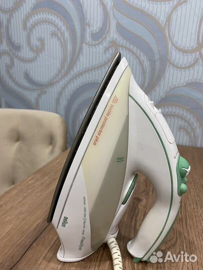 Утюг Braun