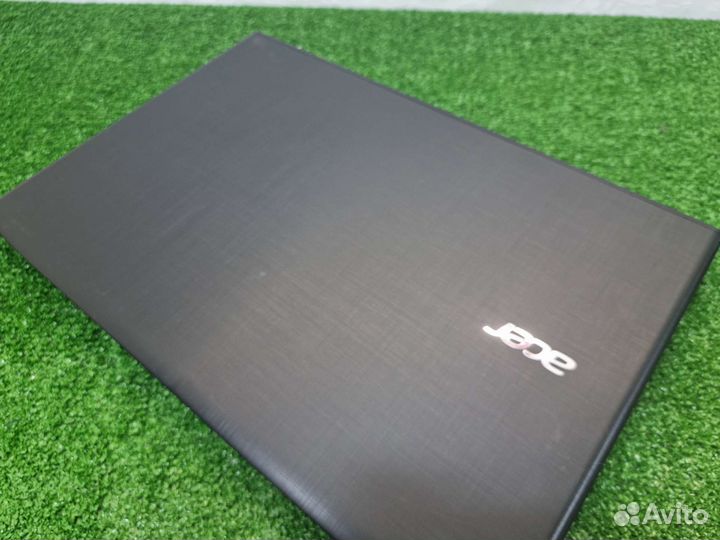 Acer 15.6 FullHD Core i3 6006/512ssd/Geforce 940mx