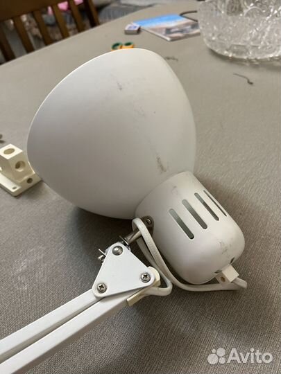 Лампа для ногтей крепящийся на стол