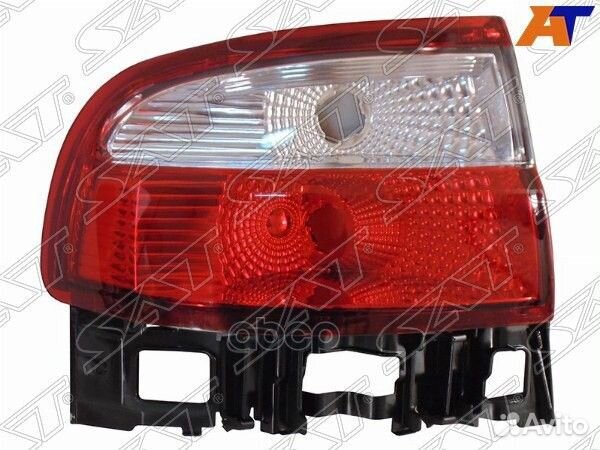 Фонарь задний левый toyota corona 94-96 хрустал