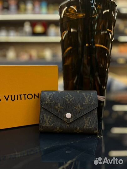 Кошелек Louis Vuitton