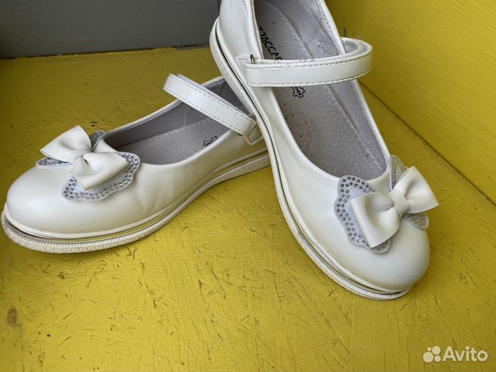 Белые туфли из натуральной кожи для девочки раз.32