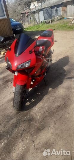 Мотоцикл Honda cbr600rr