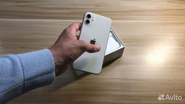 iPhone 11, 128 ГБ