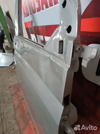 Дверь правая Vw Transporter T6 2015