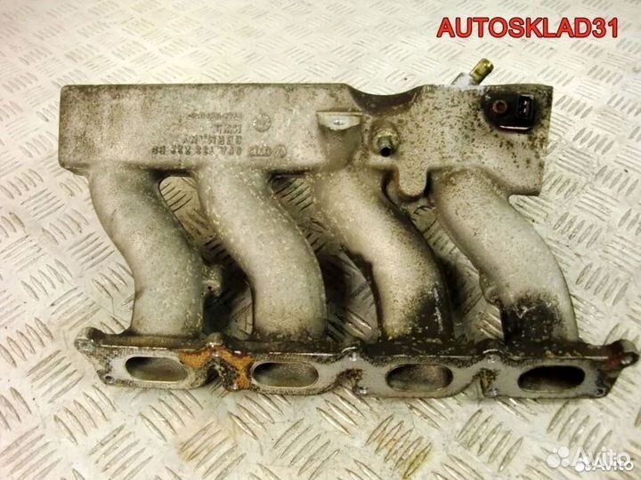 Коллектор впускной VW Sharan 1,8 AWC 06A133223BS