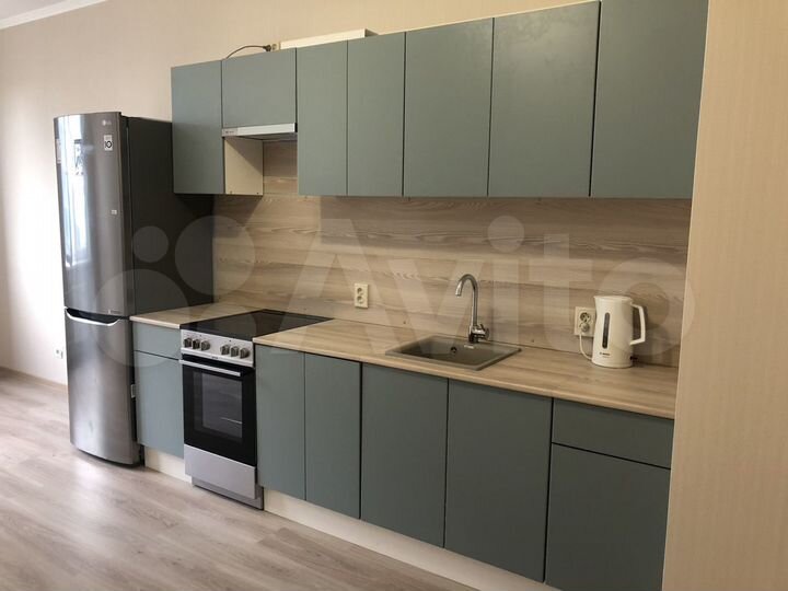 2-к. квартира, 64 м², 2/8 эт.