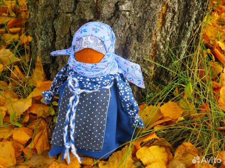 Народная кукла