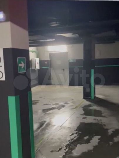 Машиноместо, 13 м²