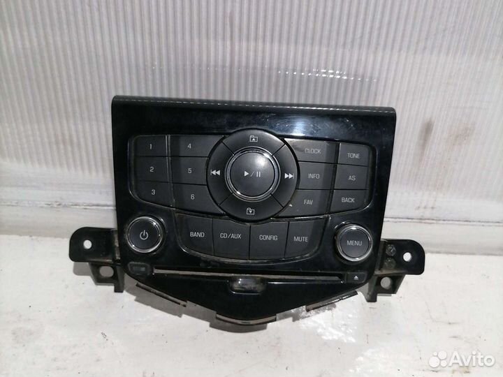 Магнитола Chevrolet Cruze