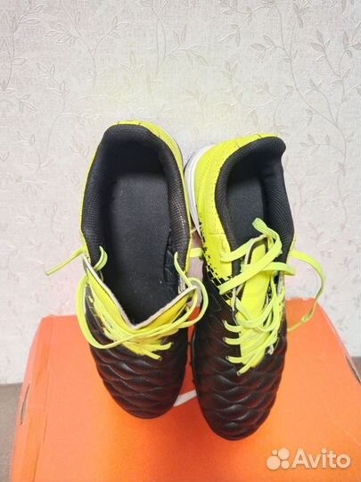 Футзалки 40 размер