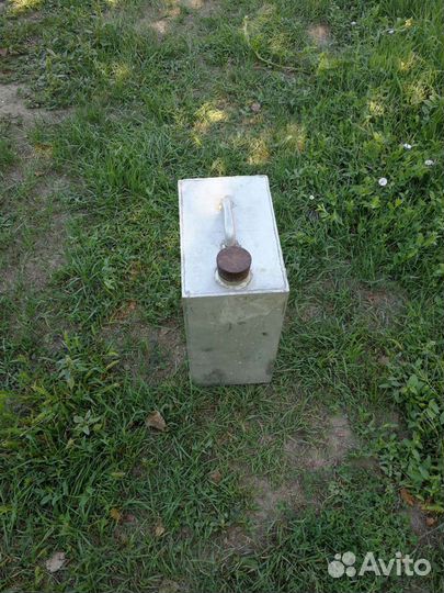 Алюминиевая канистра