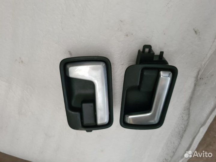 Ручка двери внутренняя Land Rover Discovery 3 2.7