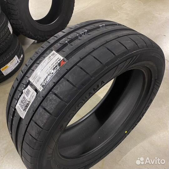 Yokohama Advan Sport V107 255/55 R19 111