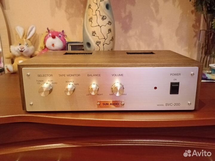 Ламповый предусилитель sun audio. Svc-200