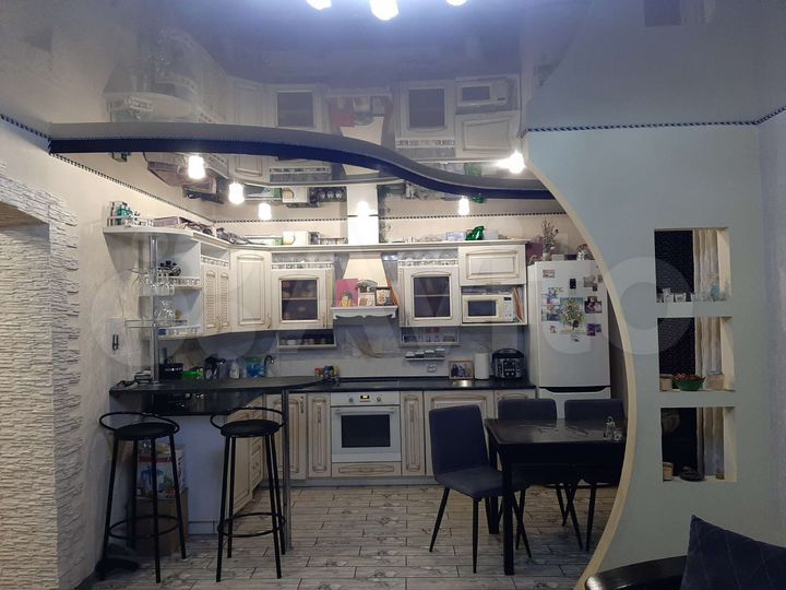 Коттедж 140 м² на участке 6 сот.