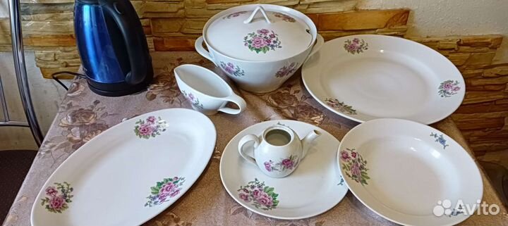 Столовый сервиз дулево