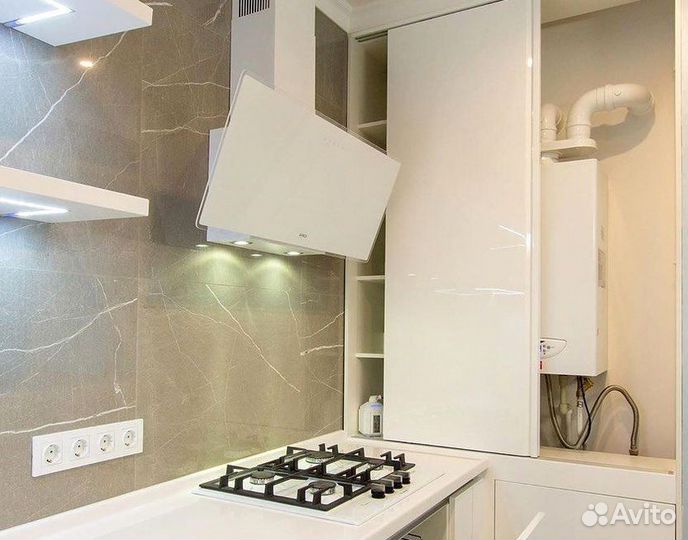 Прямой гарнитур от фабрики на заказ