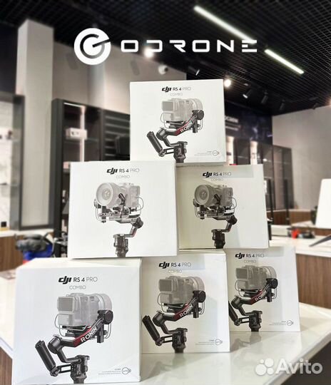 DJI RS 4 PRO Combo