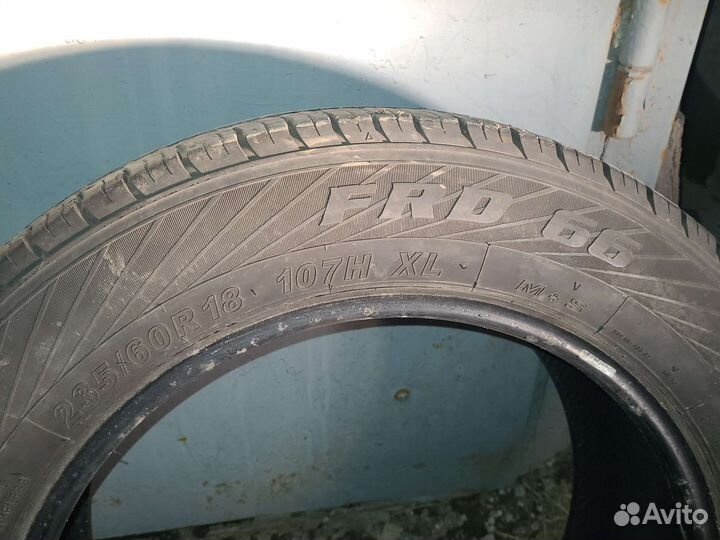 Toyo Proxes T1 Sport SUV 235/60 R18
