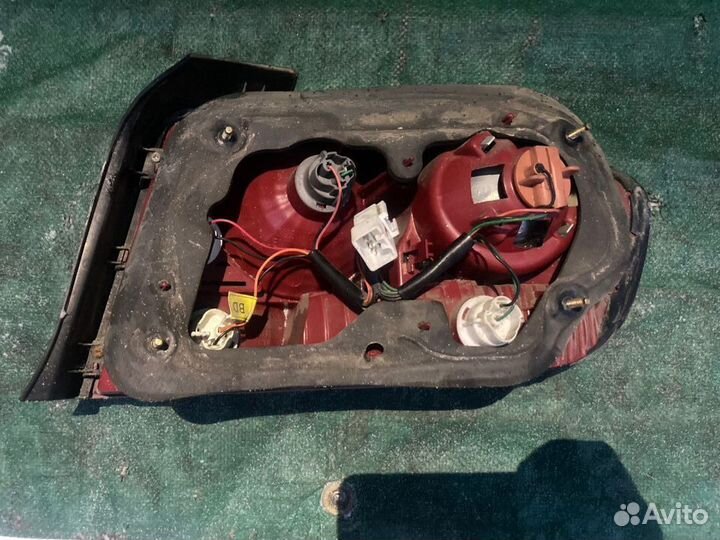 Фонарь задний левый Hyundai Sonata IV Tagaz