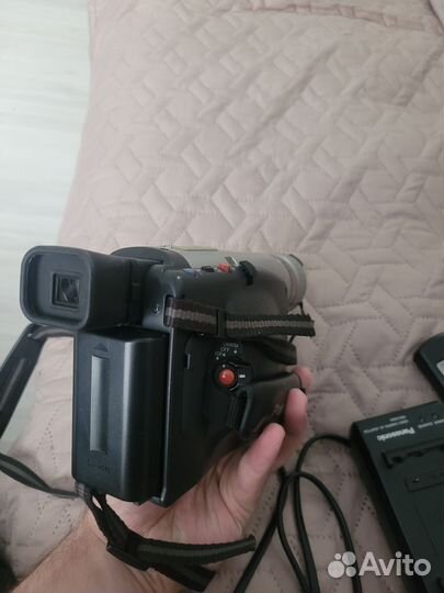 Видеокамера panasonic